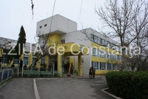Curte interioara pentru Caminul pentru persoane varstnice din Constanta 