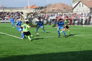 Pandurii rămâne pe locul 9