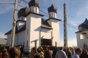 Sfântă Liturghie Arhierească la sfinţirea Bisericii din  Parohia Baia de Fier, Protopopiatul Târgu-Cărbuneşti, Gorj