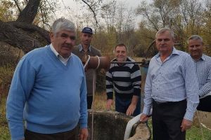 Șase fântâni, decolmatate la Scoarţa