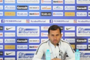 Antrenorul echipei FCSB, luat peste picior: „Am auzit că este mai mult un contemplativ la antrenament”