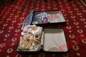 S-a AFLAT SURSA VALIZEI de la redacţia Rise Project! Nume-BOMBĂ! Dragnea, făcut K.O. de un APROPIAT. CĂLĂUL lui Dragnea a SPUS TOT