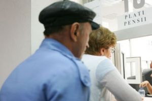 Decizia dezastruoasă a CCR pentru toţi primarii! Ce se întâmplă cu pensiile speciale
