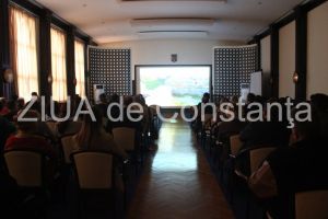 Ecouri si impresii ale celor prezenti la eveniment: Documentarul Adrian V. Radulescu - ctitorul“, proiectat in sala Remus Opreanu“ a Prefecturii Constanta (galerie foto)