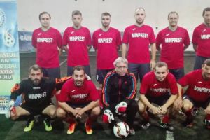 Minprest îşi păstrează avansul la minifotbal