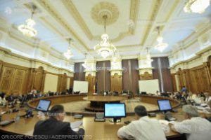 Cameră – Comisia juridică: Permisul de conducere se suspendă la acumularea a 45 de puncte