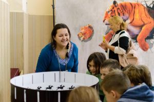 Iluzii optice, aduse la Târgu-Jiu