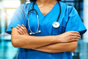 Se întâmplă în Oradea: A trimis un CV pentru un job de asistentă medicală şi a primit în schimb… o invitaţie la sex pe bani!