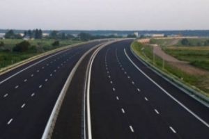 Undă verde pentru 'Autostrada Unirii': Lege adoptată cu scandal în Camera Deputaţilor