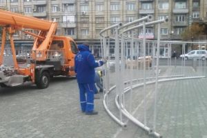 A început împodobirea Ploieştiului pentru Crăciun!