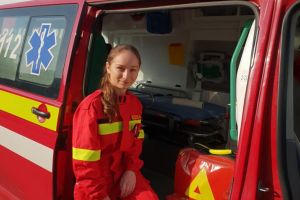 FOTO. Salvator din pasiune: Andreea participă la intervenţii alături de pompieri