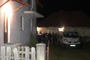 Sinuciderea poliţistului care se pregătea să iasă la pensie a provocat şoc şi semne de ...