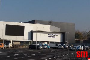 FOTOGALERIE. Mall-ul NEPI se deschide în 30 de zile. Smiley şi Gaşca Zurli vin la marea inaugurare