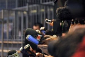 PREȘEDINTELE dă de PĂMÂNT cu un celebru JURNALIST. „Ar trebui să le fie RUȘINE că lucrezi pentru ei”. CONFLICT la NIVEL ÎNALT