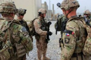 Afganistan: Zeci de morti dupa atacurile talibanilor