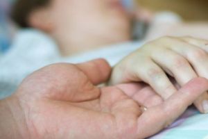 STATUL este cel care HOTĂRĂŞTE când să MORI. Deşi femeia a ANUNŢAT data la care vrea să „PLECE”, statul a decis ALTCEVA