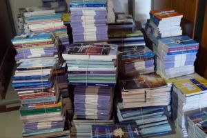 Carti in valoare de peste o suta de mii de lei au fost donate liceelor din zona de vest a Romaniei