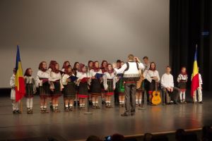 „Uniţi de Centenar”, spectacol emoţionant susţinut de copii din sistemul de protecţie ...