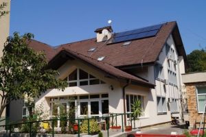 VIDEO Centrul Hospice Casa Speranţei Braşov a fost rebilitat şi eficientizat energetic