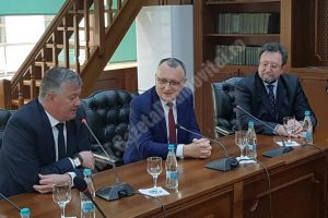 Sorin Câmpeanu – Semnal de alarmă: Probleme cu plata utilităţilor, în decembrie, la Universitatea „Valahia” Târgovişte!