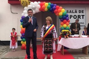 Bucurie mare pentru elevi: Sala de sport din comuna Gradina a fost  inaugurata (galerie foto)