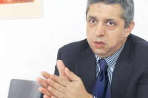 Un celebru economist român ȘOCHEAZĂ: DEZASTRU pentru MILIOANE de români! 