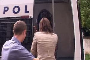 O minoră din judeţ a furat bijuterii în valoare de 10.000 de lei