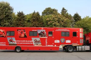 Caravana “Fii pregătit!” ajunge în judeţul Gorj
