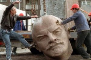 Analist polonez, COMPARĂ proiectul UE  cu revoluţia bolşevică a lui Lenin 