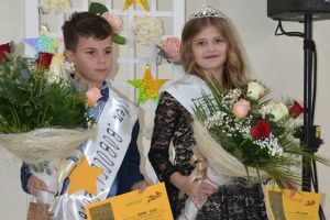 FOTOGALERIE. Elevii de clasa a V-a s-au întrecut pentru titlurile de Miss şi Mister Bobocel