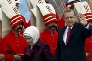 ERDOGAN mai bagă la BECI 103 MILITARI turci la 80 de ani de la MOARTEA 