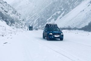 FOTO. Aventurierii sătmăreni, misiune dificilă în Kârgâzstan. Nevoiţi să parcurgă un traseu periculos