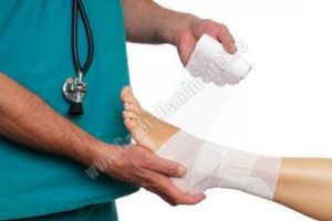 Veşti bune privind starea de sănătate a copilului care s-a aruncat de la etaj