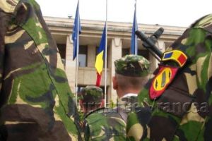 Spectacol dedicat eroilor din teatrele de operaţii