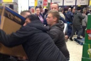 ADEVĂRATUL Black Friday: Televizoare cu diagonală de un metru la 500 lei