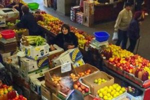 ALERTĂ în Capitală! O piaţă a fost EVACUATĂ DE URGENȚĂ. Descoperirea ȘOCANTĂ făcută de autorităţi