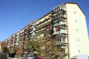 De ce ar trebui înlocuite conductele de apă de la blocurile vechi. La cât se ridică investiţia