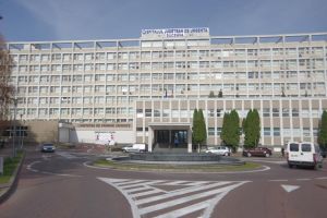 Pista de aterizare pentru elicopterele SMURD va fi pe corpul principal al Spitalului de ...