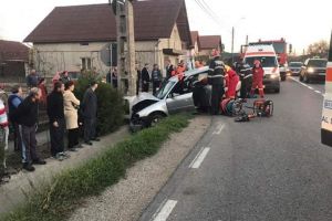 FOTO. Accident grav în Maramureş. Sătmăreni blocaţi în trafic