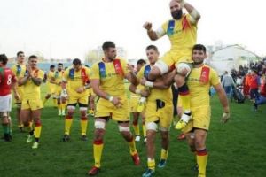 Vali Ursache s-a retras dintre „Stejari”