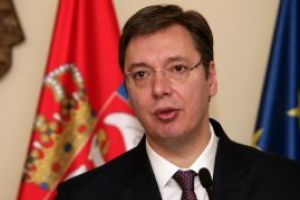 Presedintele Aleksandar Vucic lauda modul in care se consolideaza armata sarba