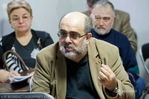 Legea Asociaţiilor de Proprietari contestată vehement