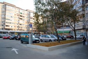 Parcarea de la intersecţia străzilor Transilvaniei cu Moldovei a fost reabilitată (FOTO)