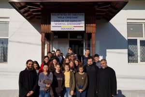 Filantropie, educaţie şi responsabilitate pentru tineri