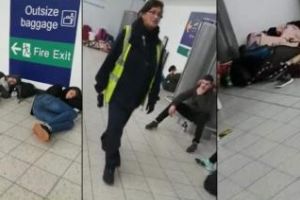 Wizz Air a UITAT de călătorii ce veneau la Cluj pe aeroportul Luton - VIDEO
