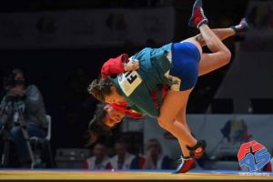 Orădeanca Lorena Podelenczki, vicecampioană mondială la sambo! (FOTO)