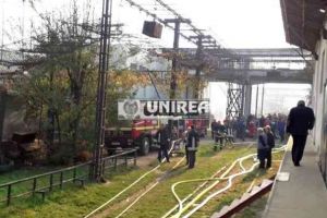 FOTO, VIDEO: O femeie a murit în urma exploziei urmate de incendiu de la Uzina Mecanică Cugir