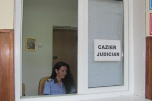 Avarie la sistemul informatic al cazierului judiciar. Eliberarea certificatelor, îngreunată