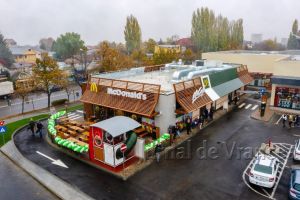 VIDEO: S-a deschis McDonald’s! Restaurantul din Focşani, printre cele mai moderne din ţară!
