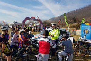 FOTO Poliţiştii sibieni, la Campionatul Naţional de CycloCross